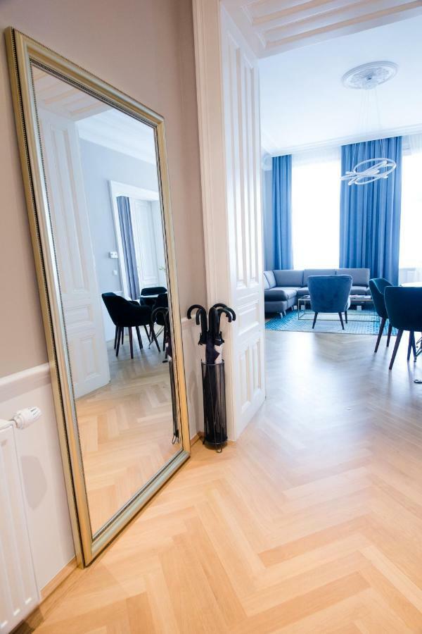 Studio Apartments Urania - Mai'S Apartments Viena Exterior foto
