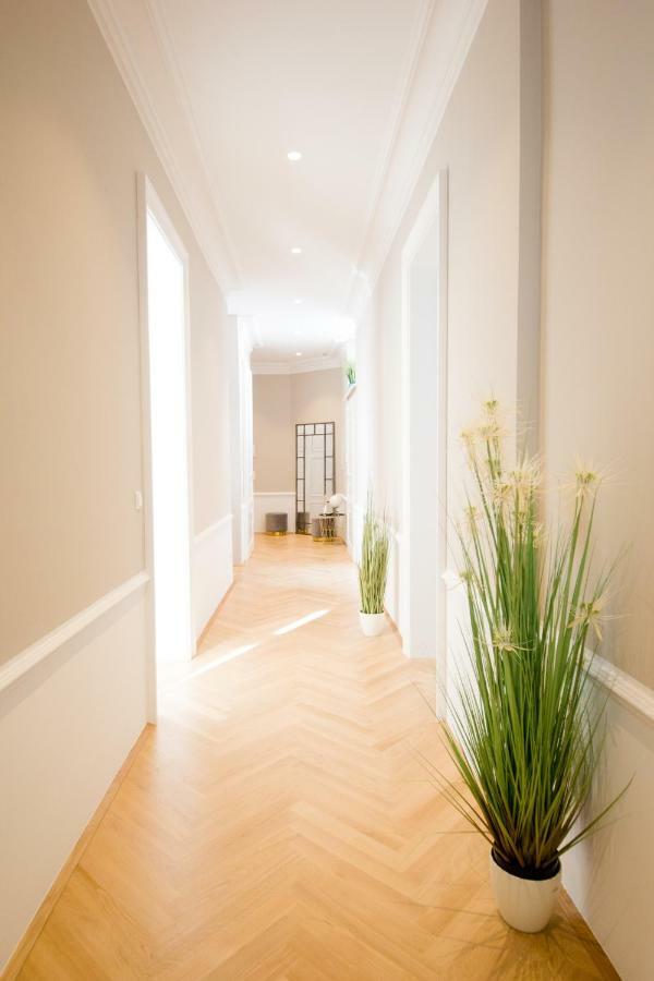 Studio Apartments Urania - Mai'S Apartments Viena Exterior foto